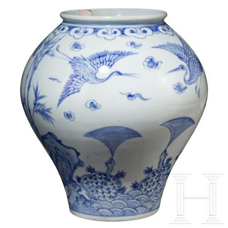 Porzellanvase und chinesischer Holz-Drache, Korea/China, 20. Jhdt. - Foto 2