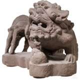Steinerner Wächterlöwe, China, 20. Jhdt. - photo 2