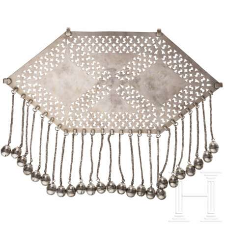 Großes silbernes Pektoral-Ornament, Teke, Turkmenistan, um 1900 - photo 2