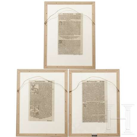 Drei gerahmte Seiten aus der Cosmographia Sebastian Münsters (1488 - 1552), deutsch/Schweiz, 16. Jhdt. - Foto 2