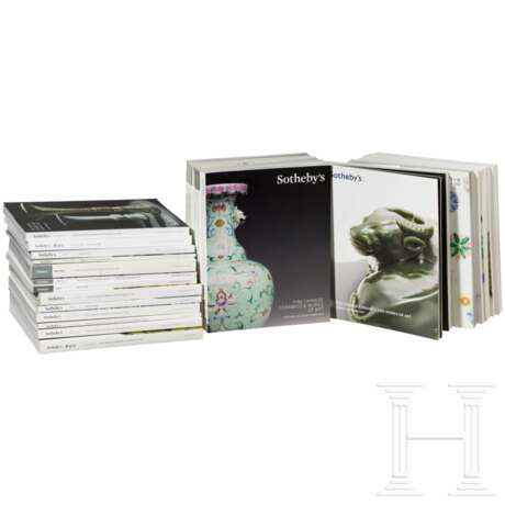 23 Auktionskataloge zu asiatischer Kunst, Sotheby's London, Paris, New York, Hong Kong, 2012 - 2014 - Foto 1