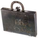 Chaian Khoi und Robuste Odin, "Briefcase" - photo 2