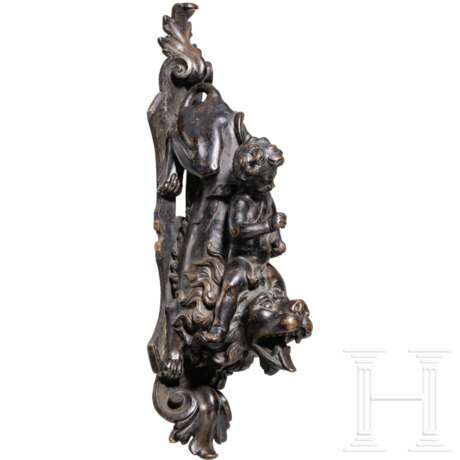 Plastischer Türgriff aus Bronze, flämisch, um 1700 - photo 2