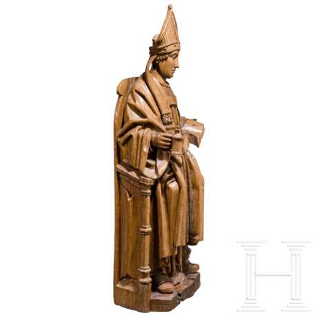 Skulptur eines thronenden Bischofs, rheinländisch, 1. Hälfte 16. Jhdt. - photo 3