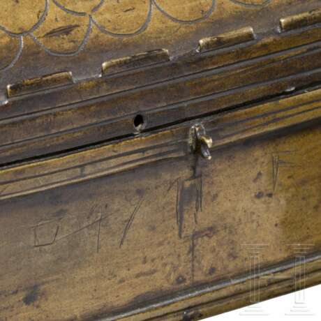 Kästchen für heilige Öle (Chrismatorium), Frankreich, 14. Jhdt. - photo 5