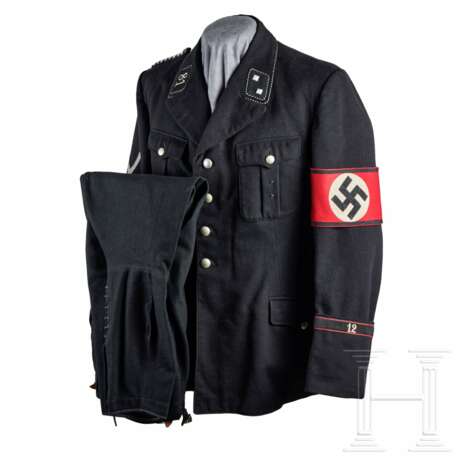 A Service Uniform for Oberscharführer of Standarte 81 "Würzburg" - photo 1