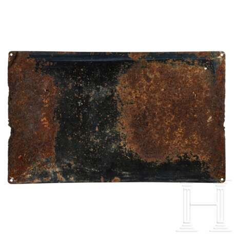 An RZM Approved Outlet-Retailer Enamel Sign - фото 4