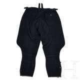 A Service Uniform for Officers - Foto 3