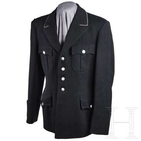 A Service Uniform for Officers - Foto 6