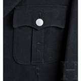 A Service Uniform for Officers - Foto 10