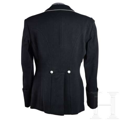 A Service Uniform for Officers - Foto 11