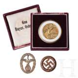 A Small Collection of Gau Awards - photo 1