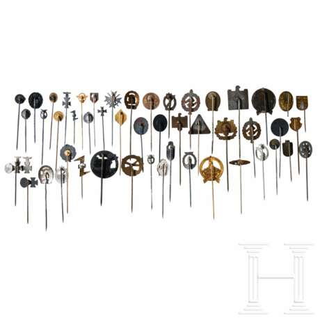 A Large Collection of Stick Pins - photo 2