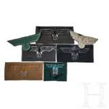 A Small Collection of Heer Insignia - photo 2