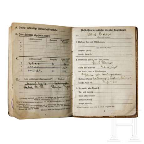 A Small Collection of Waffen SS Soldbuch - photo 19