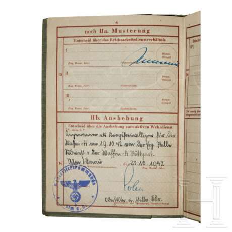 A Small Collection of Waffen SS Wehrpass - Foto 11