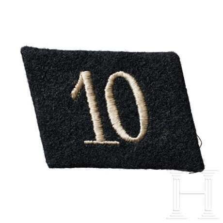 A Right Collar Tab for SS-Fuss-Standarte 10 "Bielefeld" Enlisted - photo 1