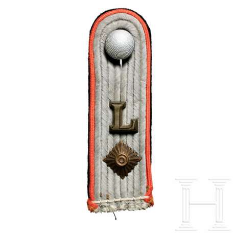 A Single Shoulder Board for a SS Obersturmführer of Kraftfahrzeugtechnische Lehranstalt - Foto 1