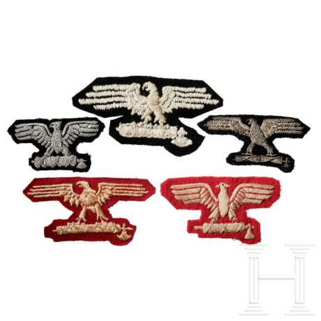 A Small Collection of SS Italian Insignia - photo 1