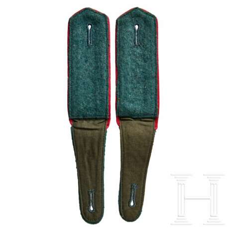 A Pair of Shoulder Straps for Schutzmannschaft Feuerschutz (Schuma) - photo 3