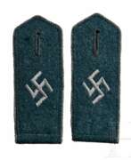 Каталог товаров. A Pair of Shoulder Straps for Schutzmannschaft Gendarmerie (Schuma) Officer