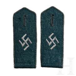 A Pair of Shoulder Straps for Schutzmannschaft Gendarmerie (Schuma) Officer