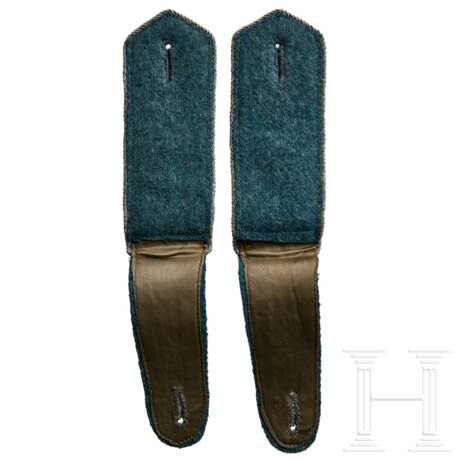 A Pair of Shoulder Straps for Schutzmannschaft Gendarmerie (Schuma) Officer - Foto 3