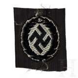 A Cap Insignia for Schutzmannschaft (Schuma) Enlisted Men/NCO - photo 2