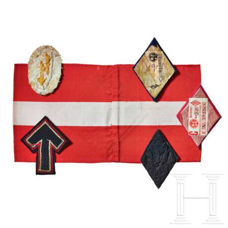 A Small Collection of Hitler Youth Insignia - photo 2