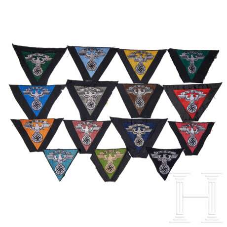 A Small Collection of NSKK Field Cap Insignia - photo 1
