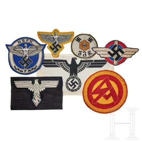A Small Collection of Sports Insignia - photo 1
