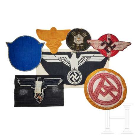 A Small Collection of Sports Insignia - photo 2