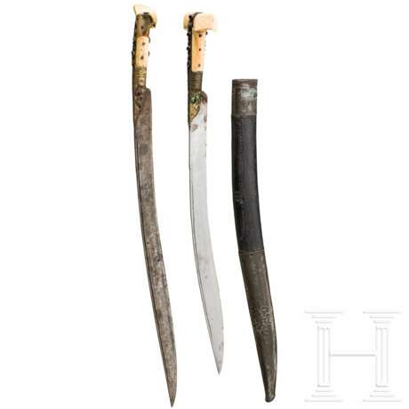 Zwei Yatagane, balkantürkisch, 1. Hälfte 19. Jhdt. - photo 1