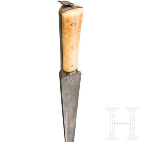 Kard mit Silberscheide und Walrosselfenbeingriffschalen, Persien, um 1800 - photo 3