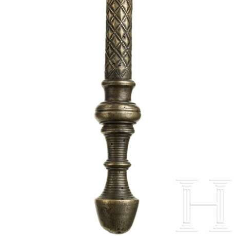 Tabar (Streitaxt) mit Bronzeschaft, Südindien, um 1800 - Foto 6