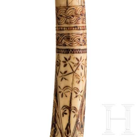 Seltene Axt mit Hirschhorngriff (Pata Minang), Indonesien, 19. Jhdt. - Foto 4