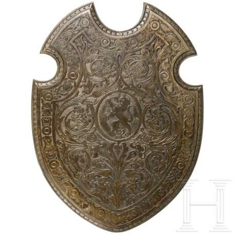 Zwei Renaissance-Prunkschilde, Historismus - photo 4