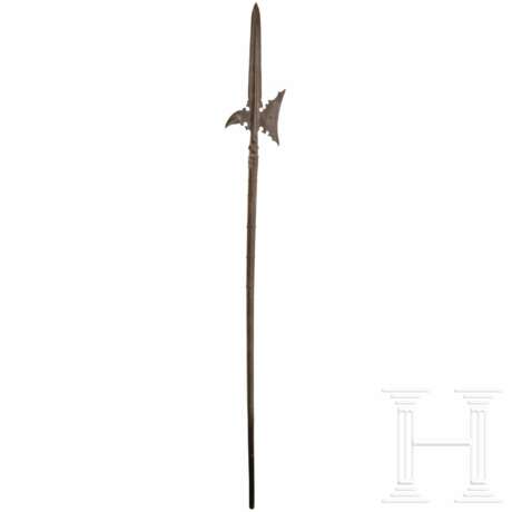 Hellebarde im Stil um 1570, Historismus, deutsch, um 1860 - photo 2