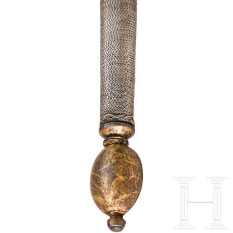 Kleiner vergoldeter Linkhanddolch, deutsch, wohl Sachsen, um 1600 - photo 5