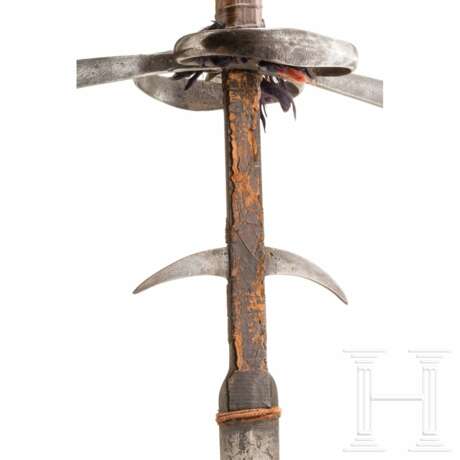 Großer Bidenhänder mit geflammter Klinge, süddeutsch/Schweiz, um 1580 - Foto 6