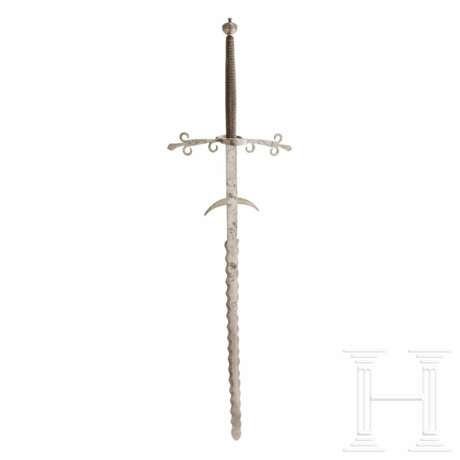 Großer Bidenhänder mit geflammter Klinge, deutsch, um 1580 - Foto 2
