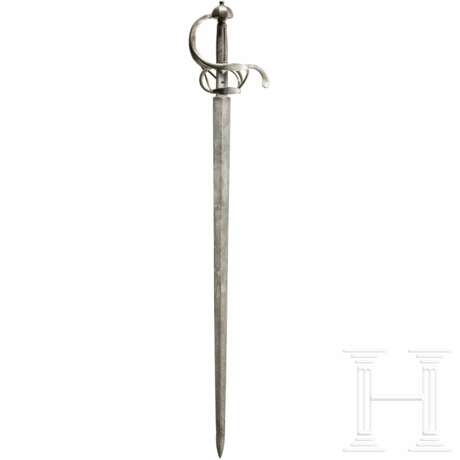Schwerer militärischer Degen, Sachsen, um 1600 - photo 1