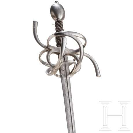 Militärisches Rapier, deutsch, um 1600/10 - photo 3