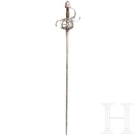 Militärisches Rapier mit Muschelstichblättern, deutsch, um 1620 - фото 2
