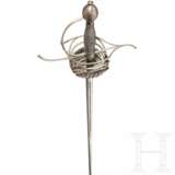 Spangenrapier mit muschelförmigen Stichblättern, Italien, um 1620 - фото 3