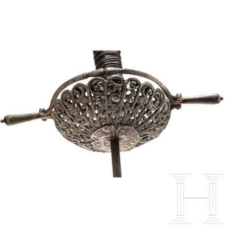 Glockenrapier, deutsch, um 1660 - photo 6