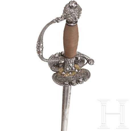 Galanteriedegen mit eisengeschnittenem Gefäß, deutsch oder flämisch, um 1700 - photo 3
