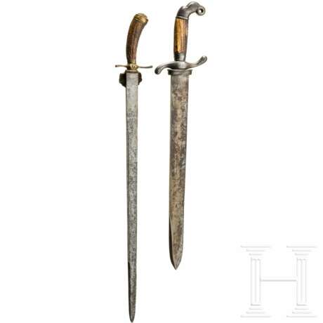 Zwei Hirschfänger, deutsch, 18./19. Jhdt. - photo 2
