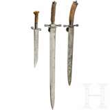 Zwei Hirschfänger und ein Jagdmesser, deutsch, 19. Jhdt. - фото 2