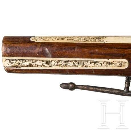 Verzierte Schützenarmbrust, Bayern, Ende 19. Jhdt. - photo 4